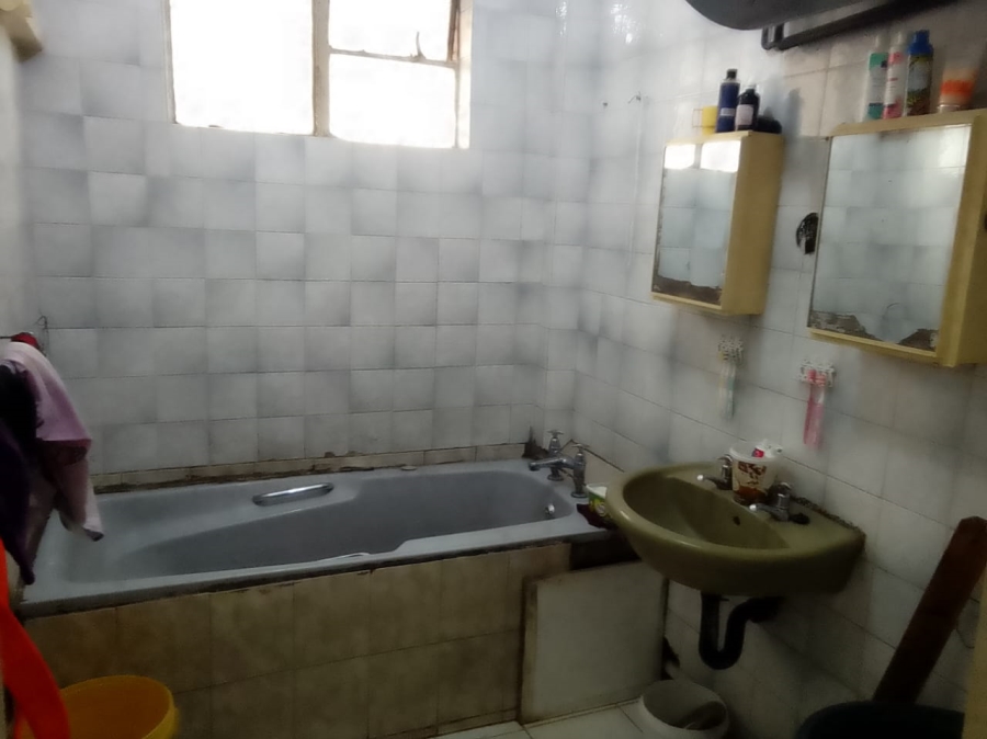 2 Bedroom Property for Sale in Point KwaZulu-Natal