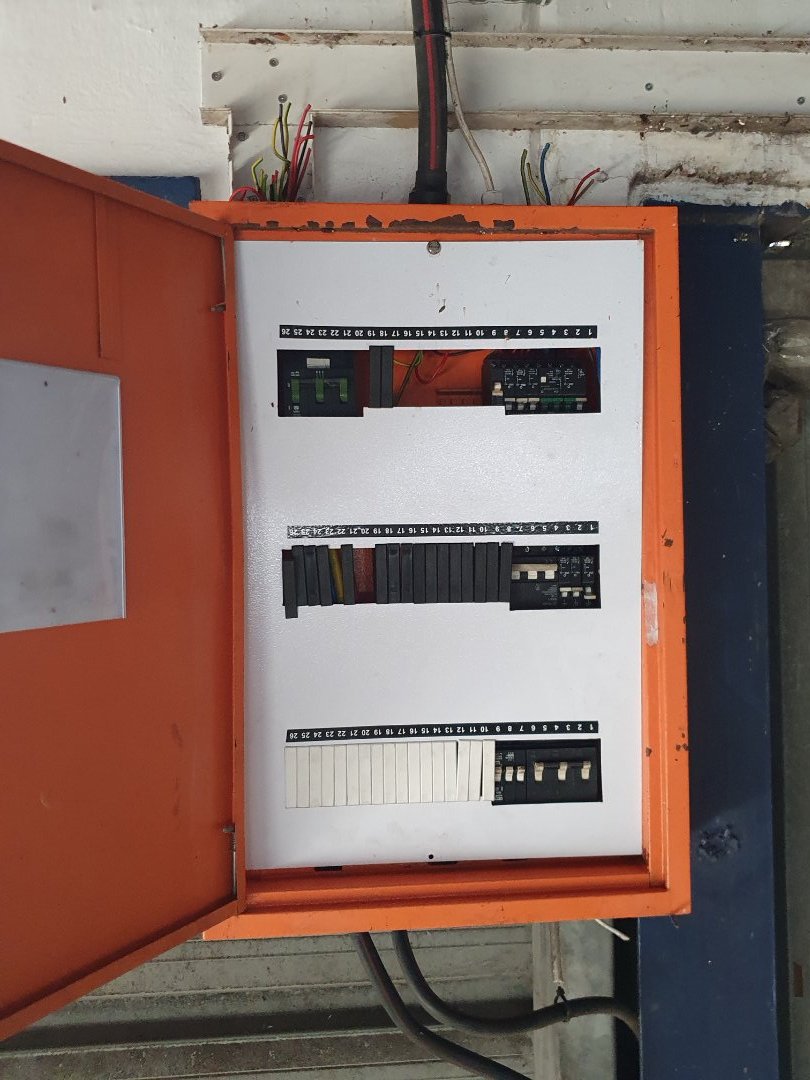 To Let Commercial Property for Rent in Red Hill KwaZulu-Natal