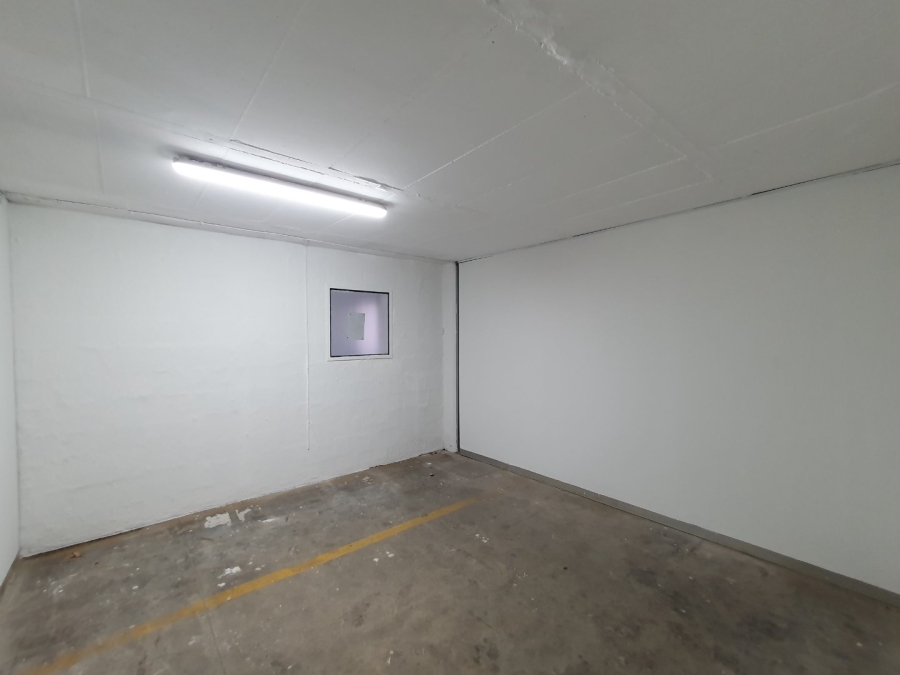 To Let Commercial Property for Rent in Red Hill KwaZulu-Natal