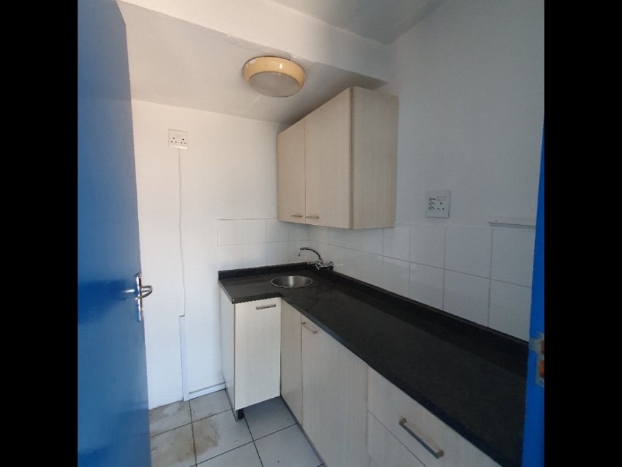 To Let Commercial Property for Rent in Red Hill KwaZulu-Natal