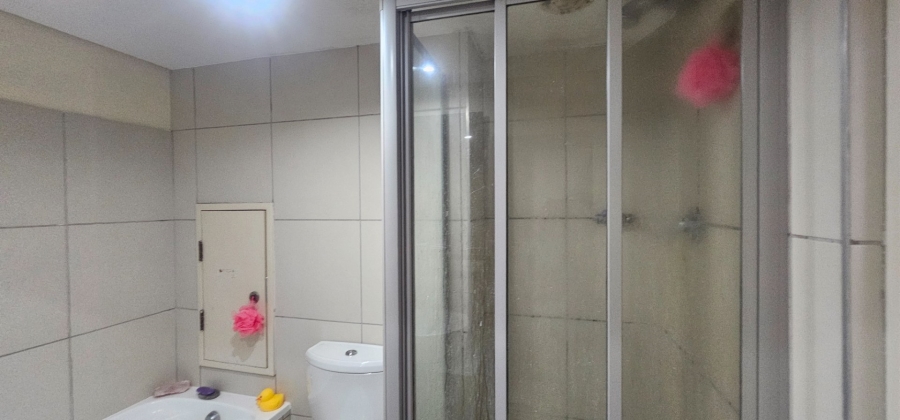 2 Bedroom Property for Sale in Umhlanga KwaZulu-Natal