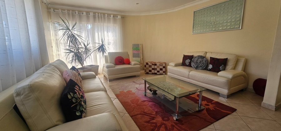 To Let 3 Bedroom Property for Rent in Clare Estate KwaZulu-Natal