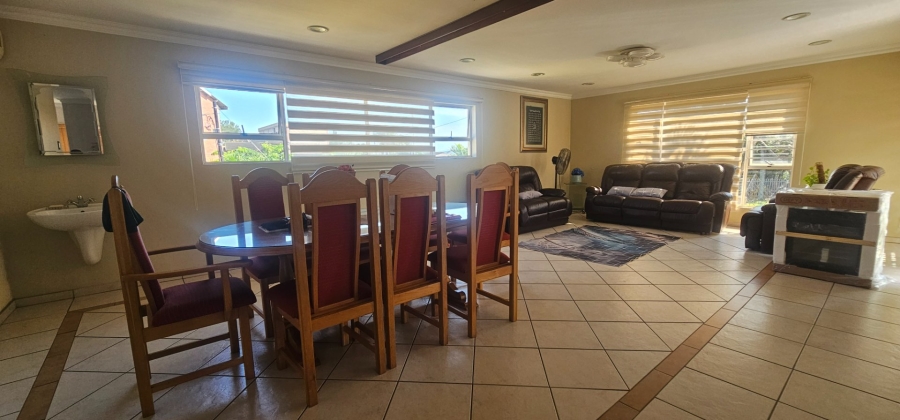To Let 4 Bedroom Property for Rent in Clare Estate KwaZulu-Natal