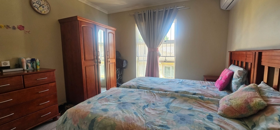 To Let 4 Bedroom Property for Rent in Clare Estate KwaZulu-Natal