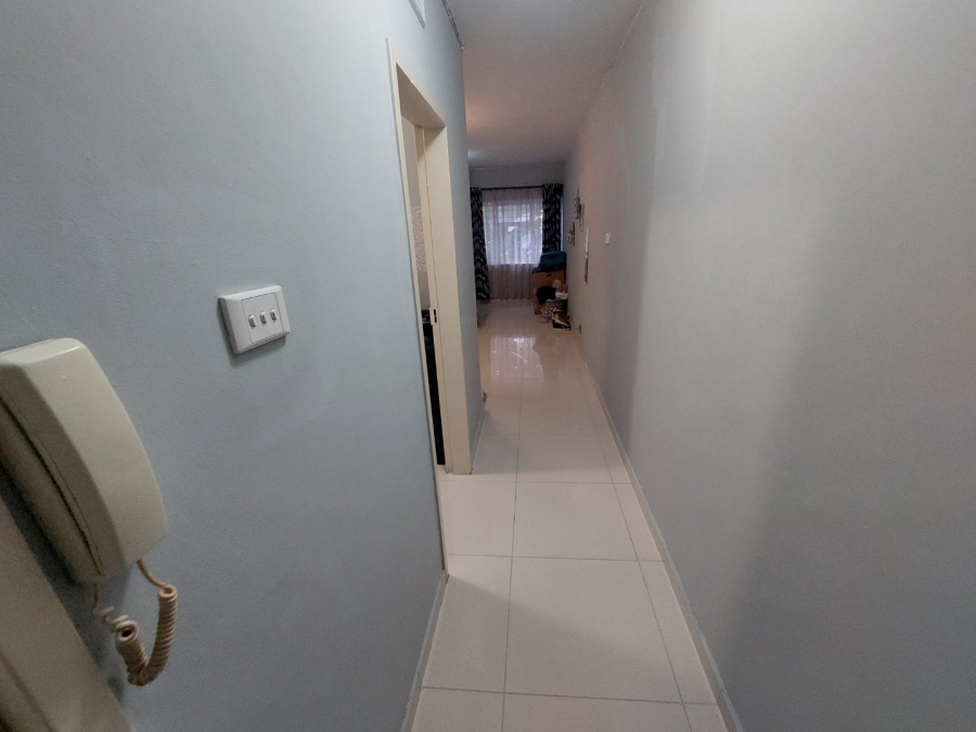 1 Bedroom Property for Sale in Morningside KwaZulu-Natal