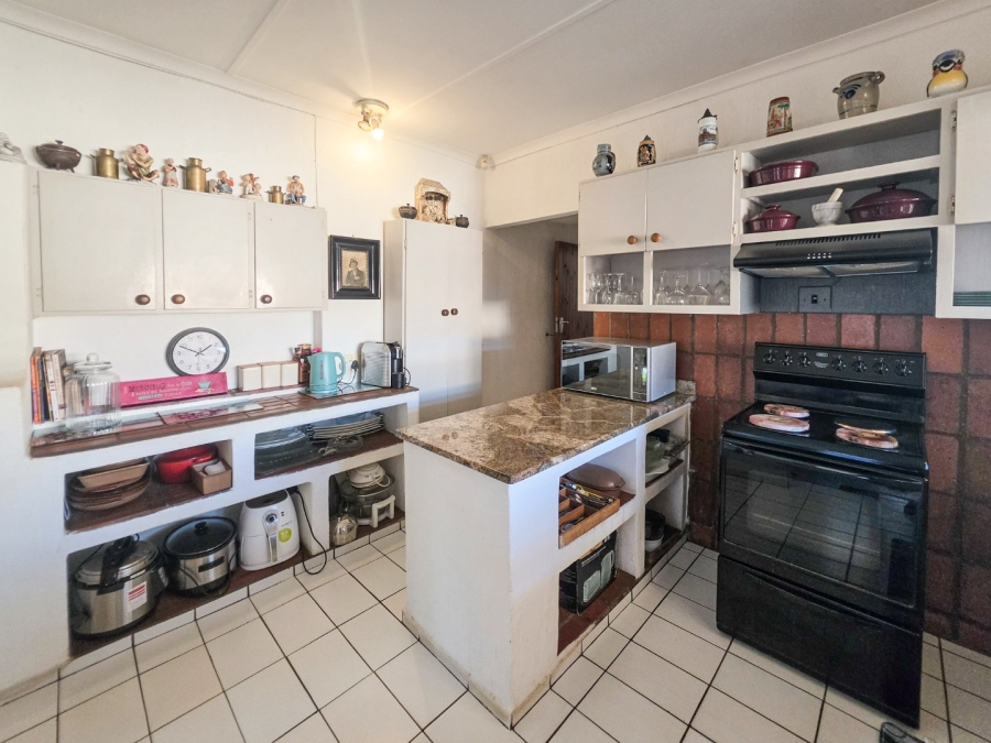 5 Bedroom Property for Sale in Ramsgate KwaZulu-Natal