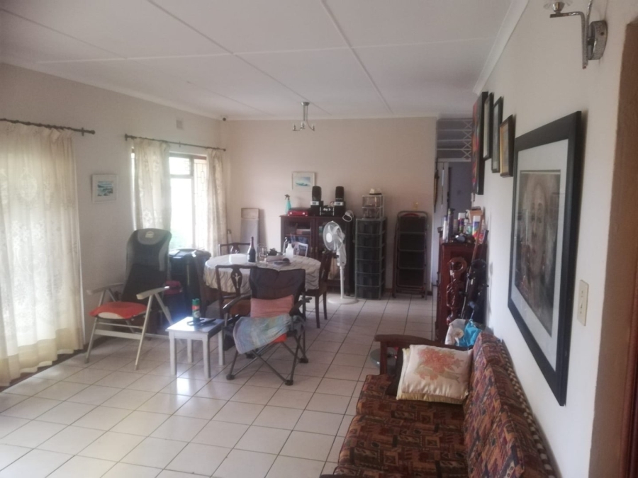 4 Bedroom Property for Sale in Hibberdene KwaZulu-Natal