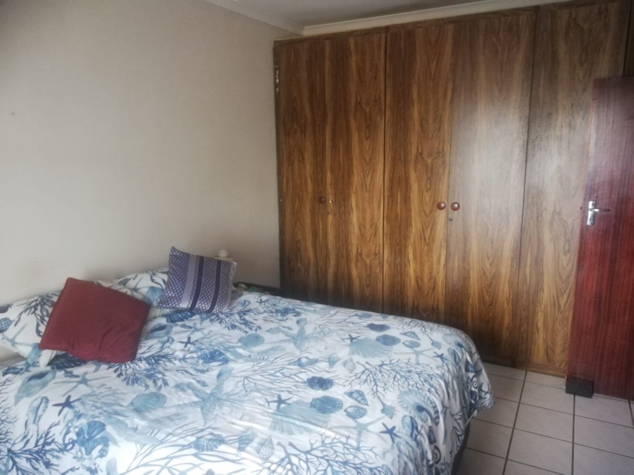 4 Bedroom Property for Sale in Hibberdene KwaZulu-Natal