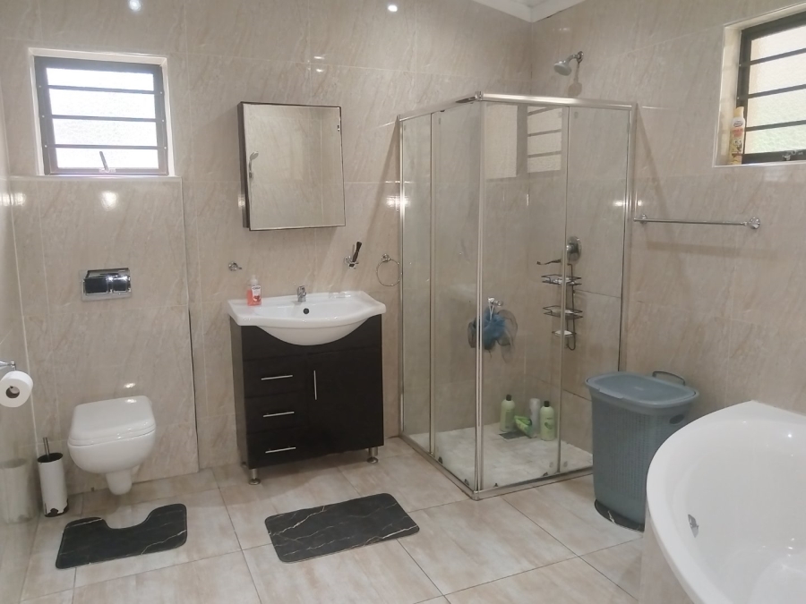 4 Bedroom Property for Sale in Shelly Beach KwaZulu-Natal