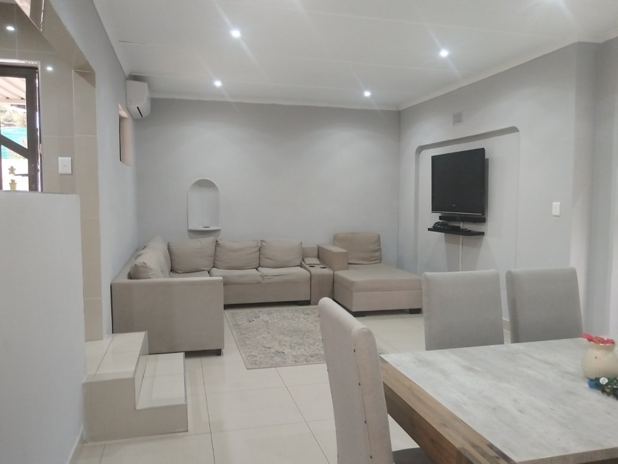 4 Bedroom Property for Sale in Shelly Beach KwaZulu-Natal