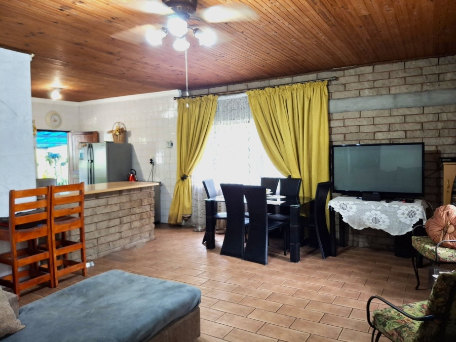 2 Bedroom Property for Sale in Palm Beach KwaZulu-Natal