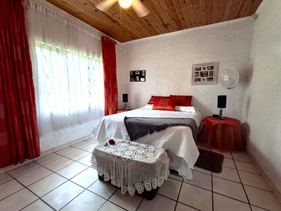 2 Bedroom Property for Sale in Palm Beach KwaZulu-Natal