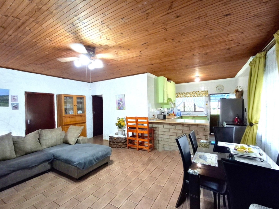 2 Bedroom Property for Sale in Palm Beach KwaZulu-Natal