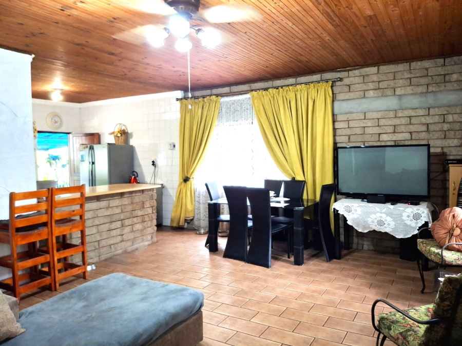 2 Bedroom Property for Sale in Palm Beach KwaZulu-Natal