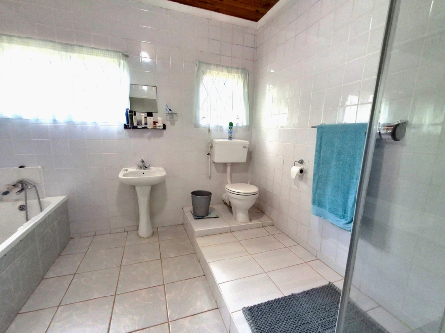 2 Bedroom Property for Sale in Palm Beach KwaZulu-Natal