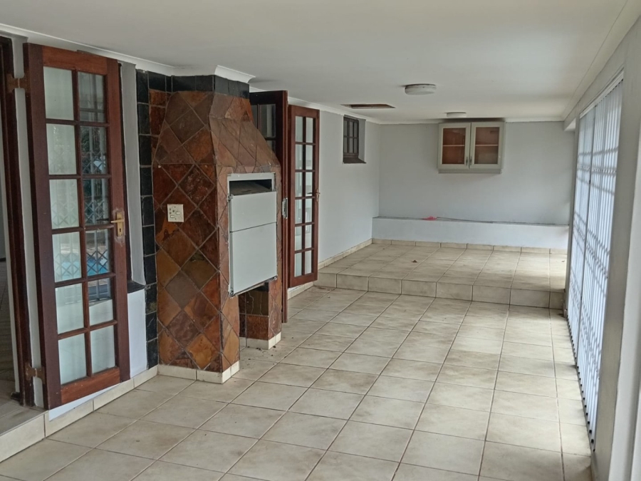3 Bedroom Property for Sale in Margate KwaZulu-Natal