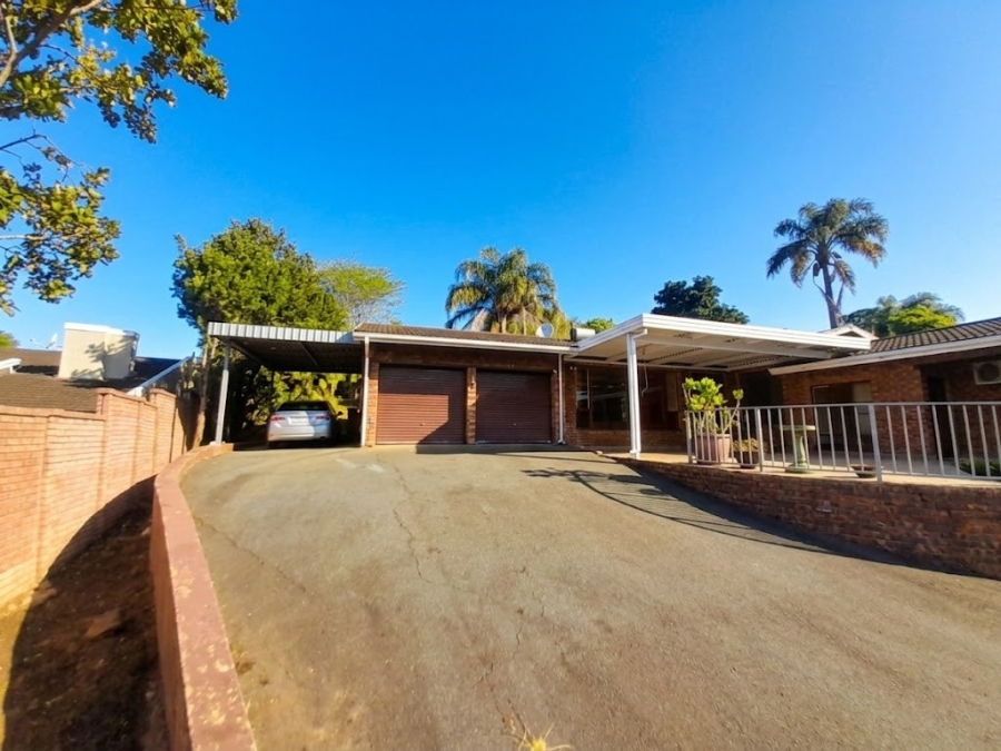 4 Bedroom Property for Sale in Woodside KwaZulu-Natal