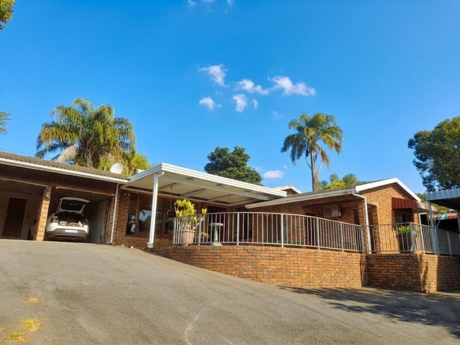 4 Bedroom Property for Sale in Woodside KwaZulu-Natal