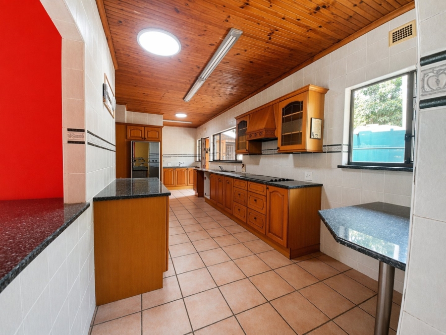 4 Bedroom Property for Sale in Woodside KwaZulu-Natal