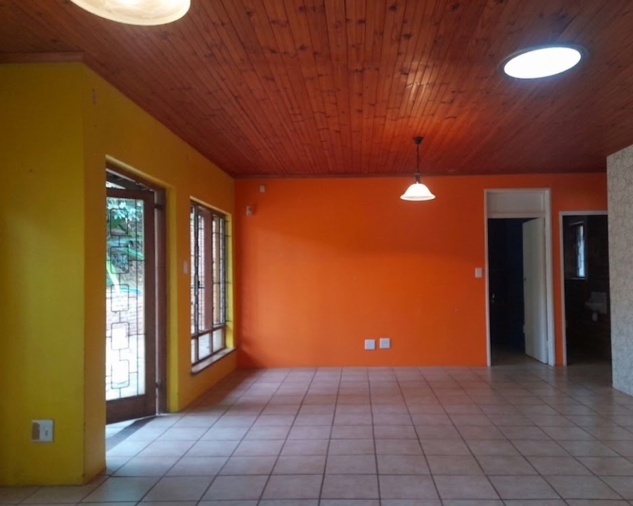 4 Bedroom Property for Sale in Woodside KwaZulu-Natal