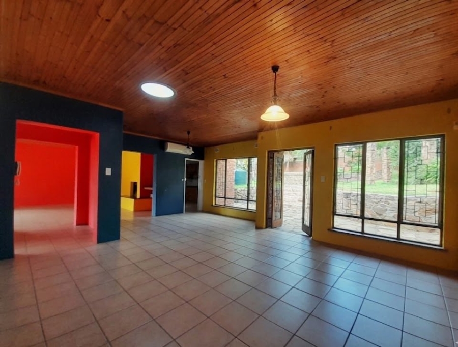 4 Bedroom Property for Sale in Woodside KwaZulu-Natal