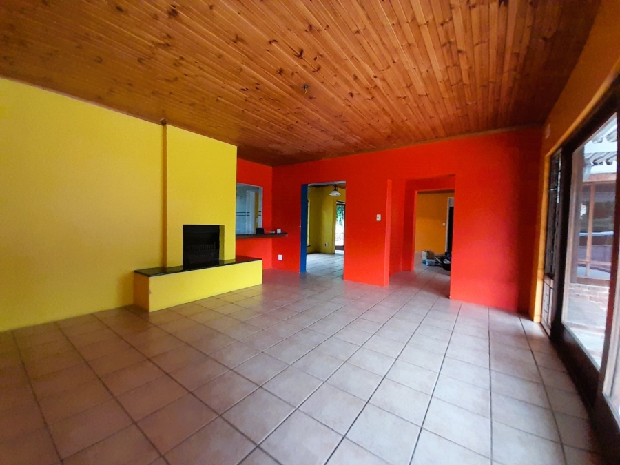 4 Bedroom Property for Sale in Woodside KwaZulu-Natal