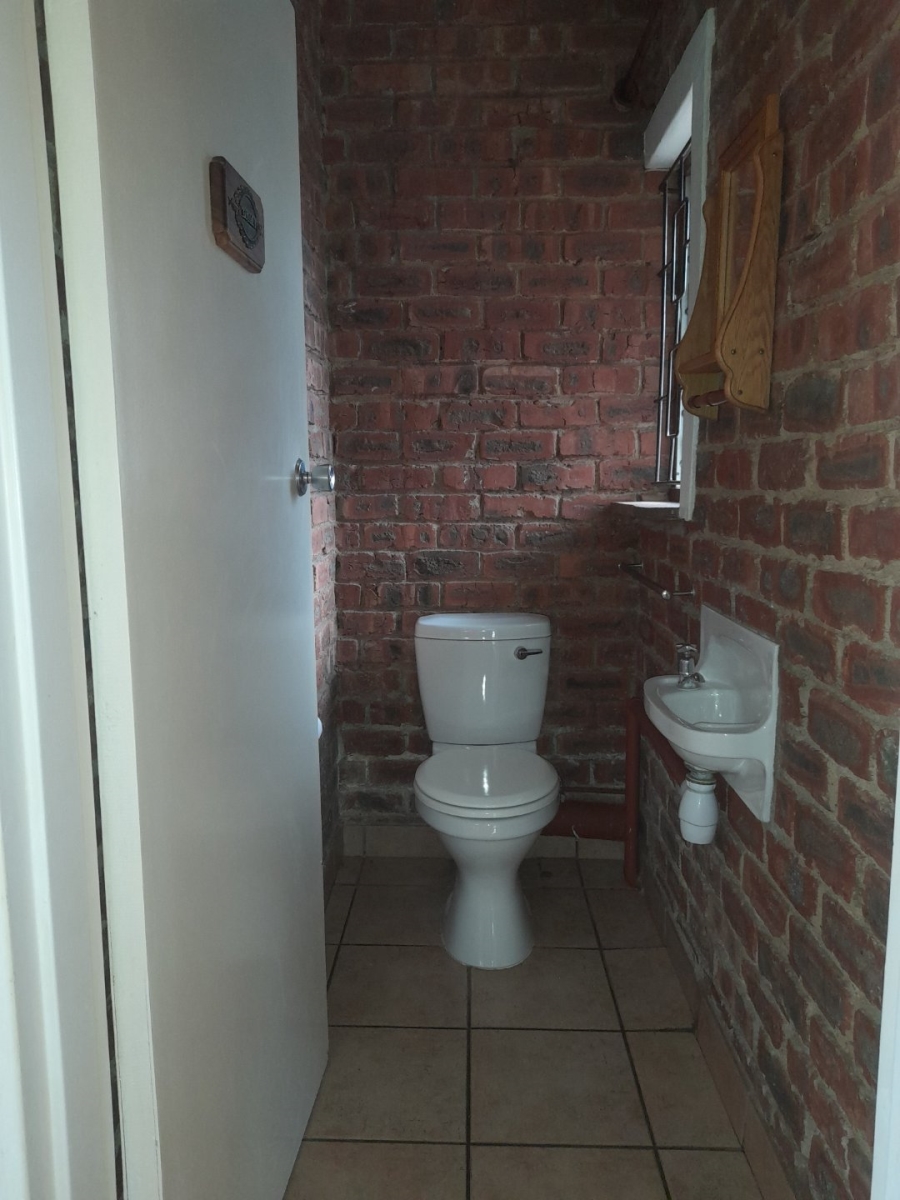 4 Bedroom Property for Sale in Woodside KwaZulu-Natal