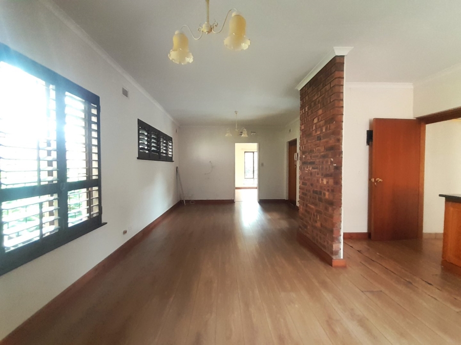 4 Bedroom Property for Sale in Woodside KwaZulu-Natal