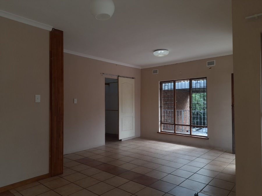 4 Bedroom Property for Sale in Woodside KwaZulu-Natal
