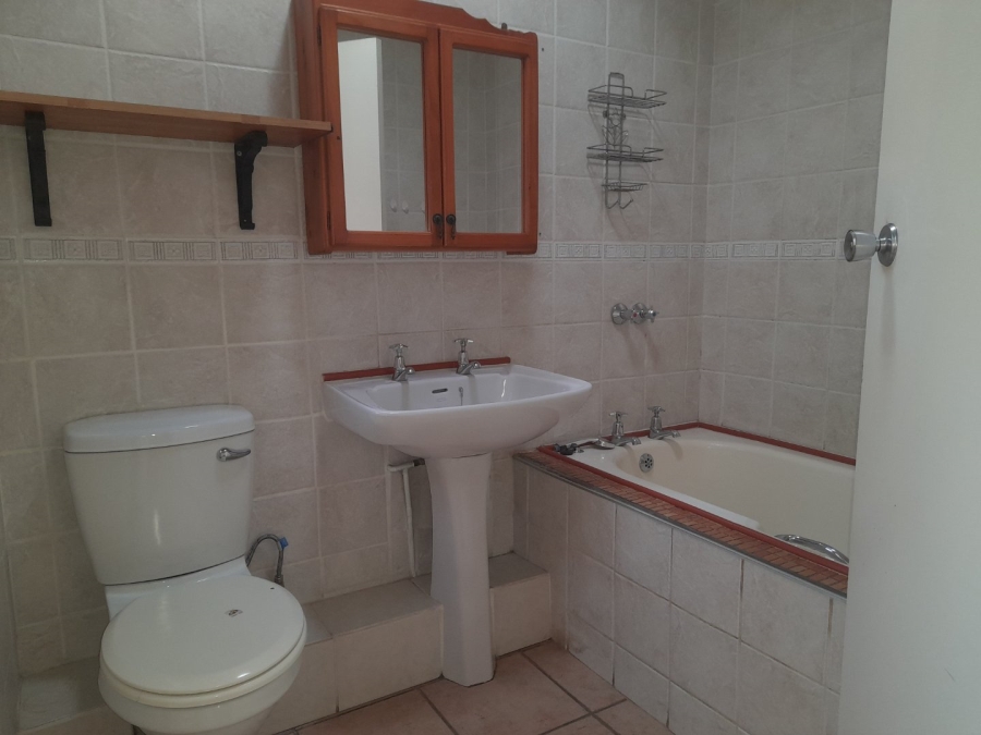 4 Bedroom Property for Sale in Woodside KwaZulu-Natal