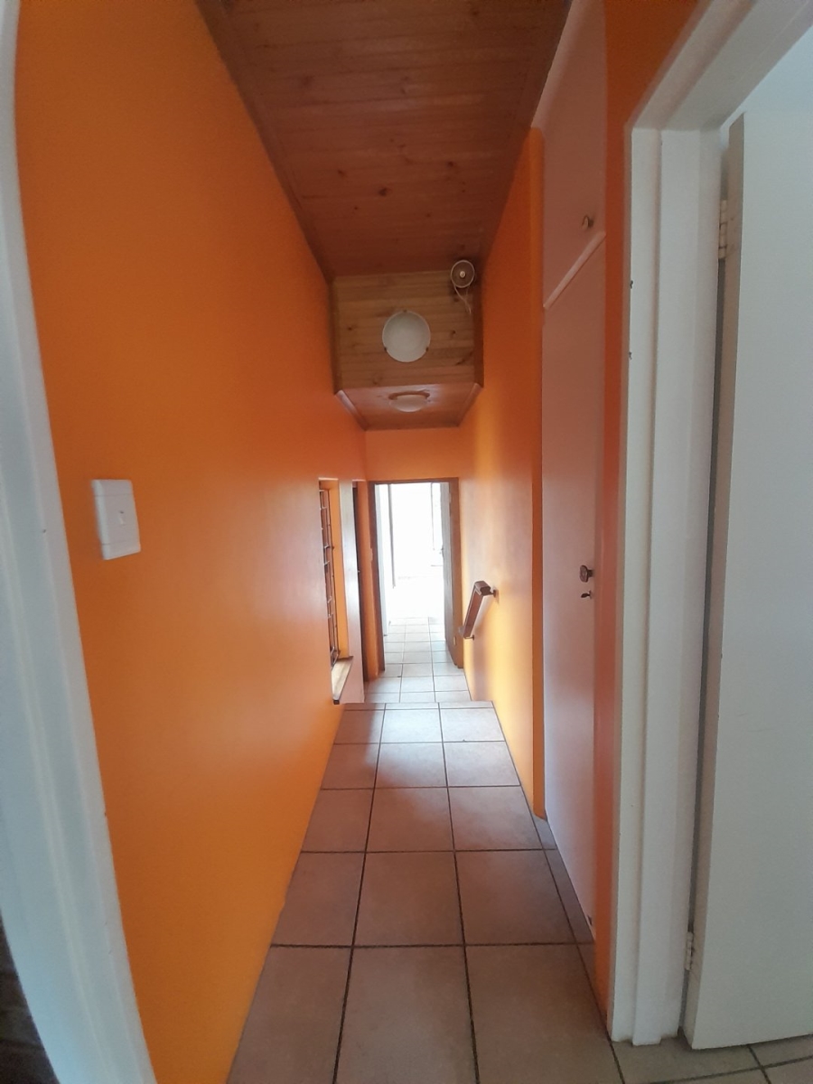 4 Bedroom Property for Sale in Woodside KwaZulu-Natal