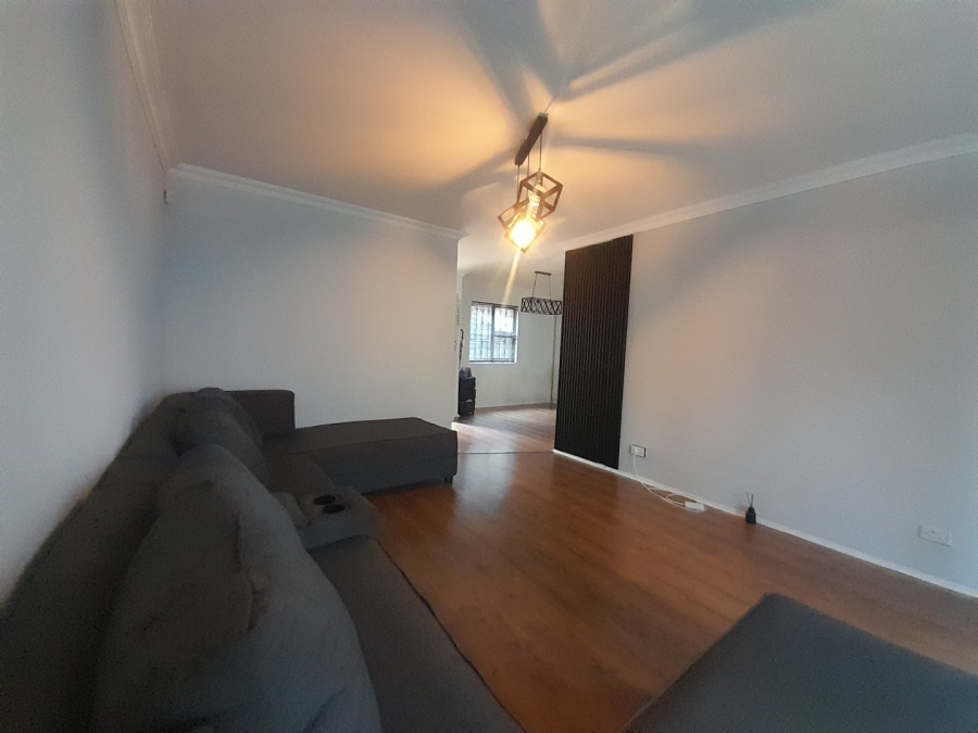 2 Bedroom Property for Sale in Westridge KwaZulu-Natal