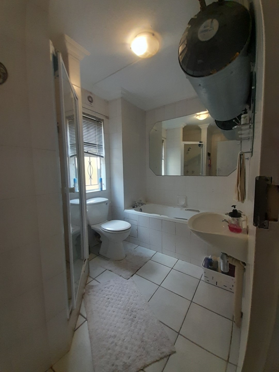 2 Bedroom Property for Sale in Westridge KwaZulu-Natal