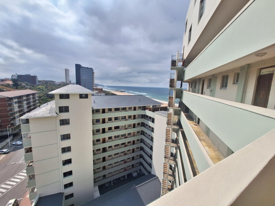 1 Bedroom Property for Sale in Amanzimtoti KwaZulu-Natal