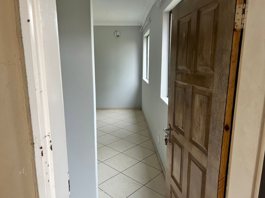 To Let  Bedroom Property for Rent in Madadeni D KwaZulu-Natal