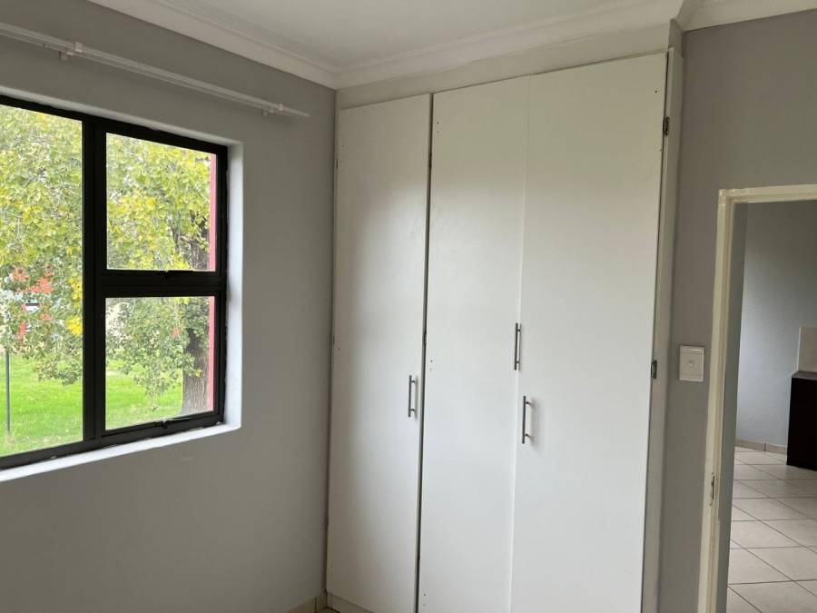 To Let  Bedroom Property for Rent in Madadeni D KwaZulu-Natal