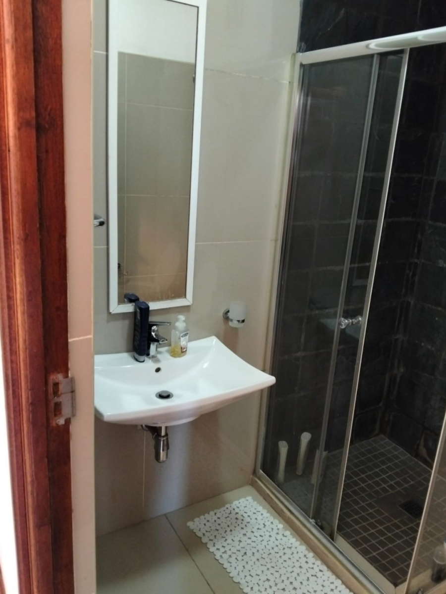 2 Bedroom Property for Sale in Umhlanga Ridge KwaZulu-Natal