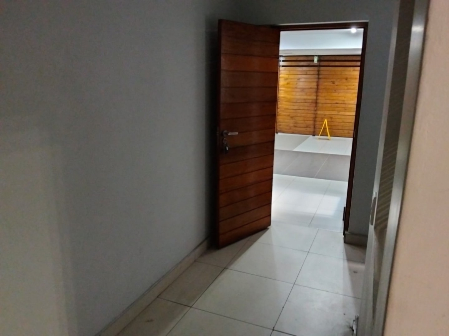 2 Bedroom Property for Sale in Umhlanga Ridge KwaZulu-Natal