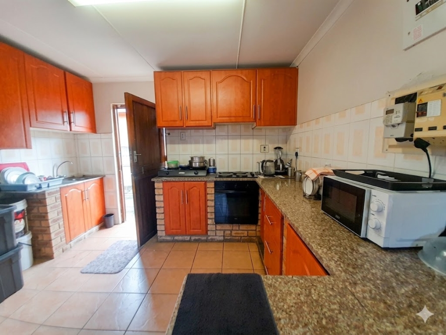 4 Bedroom Property for Sale in Bonela KwaZulu-Natal