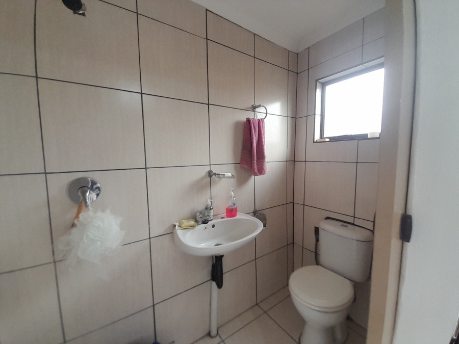 4 Bedroom Property for Sale in Bonela KwaZulu-Natal