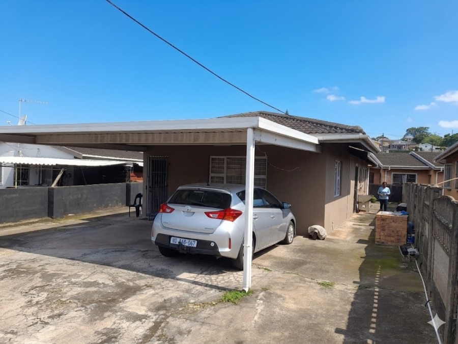 4 Bedroom Property for Sale in Bonela KwaZulu-Natal