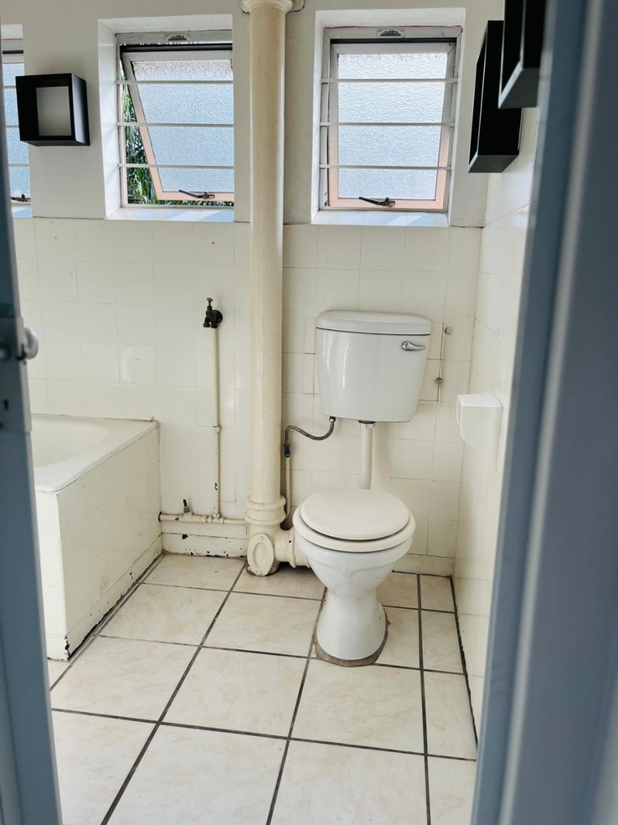 2 Bedroom Property for Sale in Umbilo KwaZulu-Natal