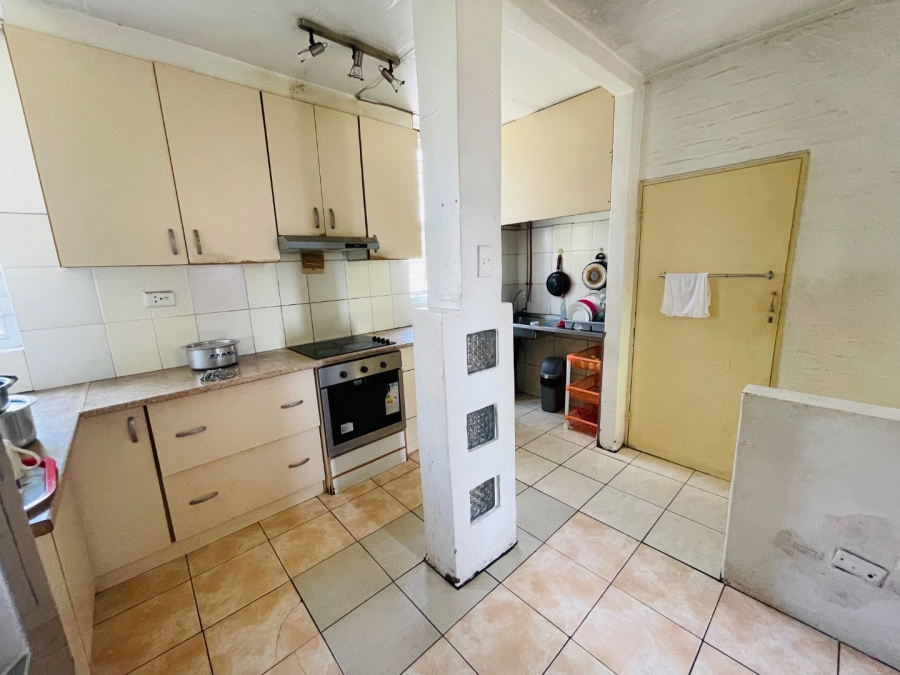 To Let 2 Bedroom Property for Rent in Umbilo KwaZulu-Natal