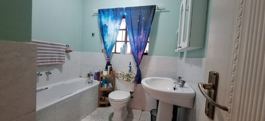 3 Bedroom Property for Sale in Southport KwaZulu-Natal
