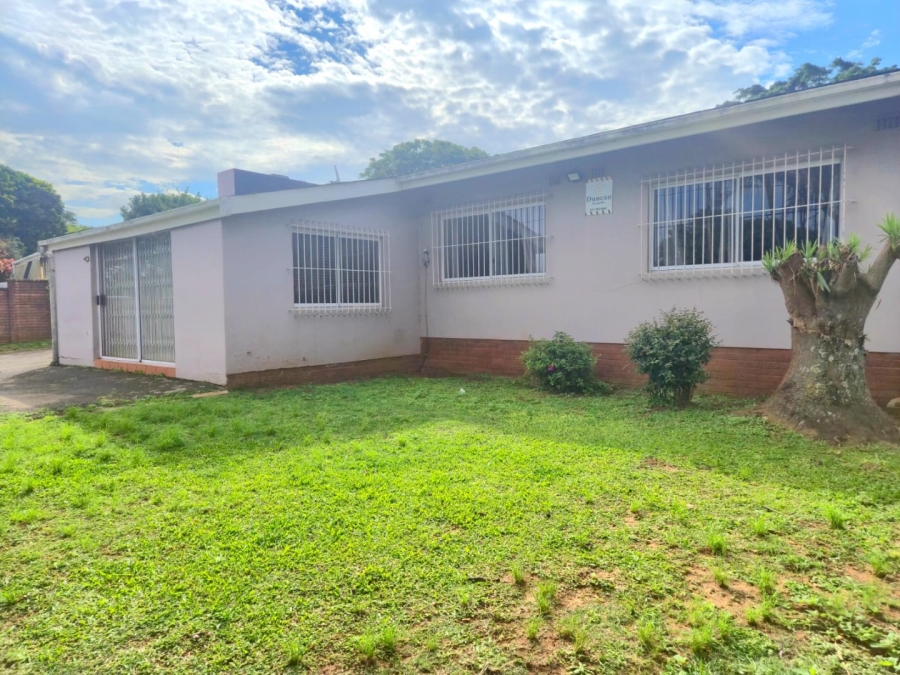 4 Bedroom Property for Sale in Mount Vernon KwaZulu-Natal