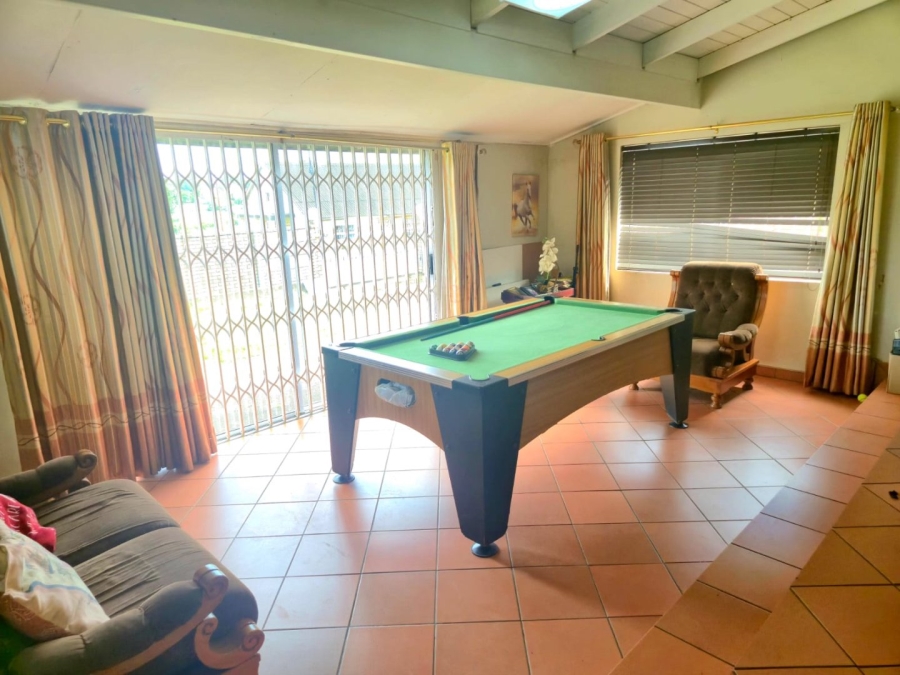 4 Bedroom Property for Sale in Mount Vernon KwaZulu-Natal