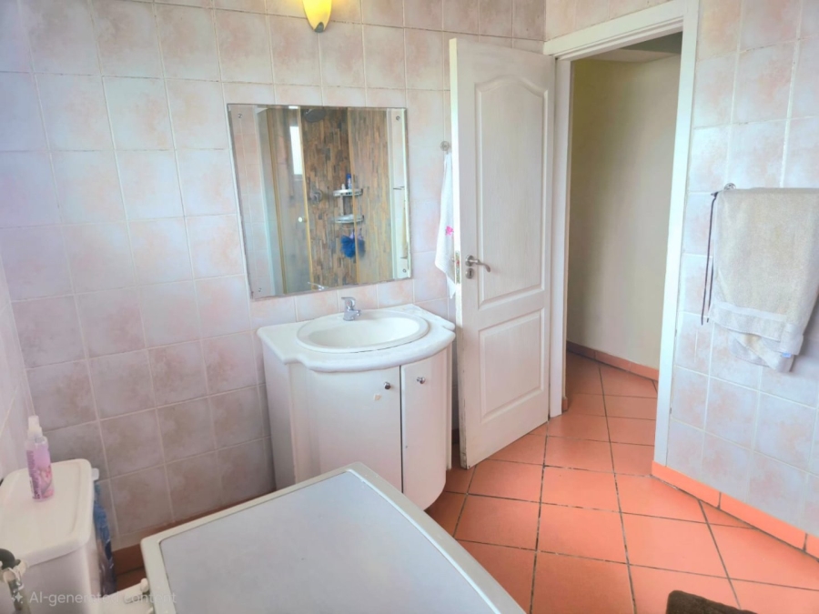 4 Bedroom Property for Sale in Mount Vernon KwaZulu-Natal