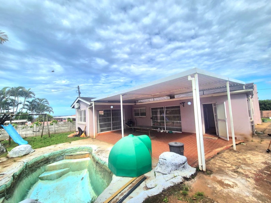 4 Bedroom Property for Sale in Mount Vernon KwaZulu-Natal