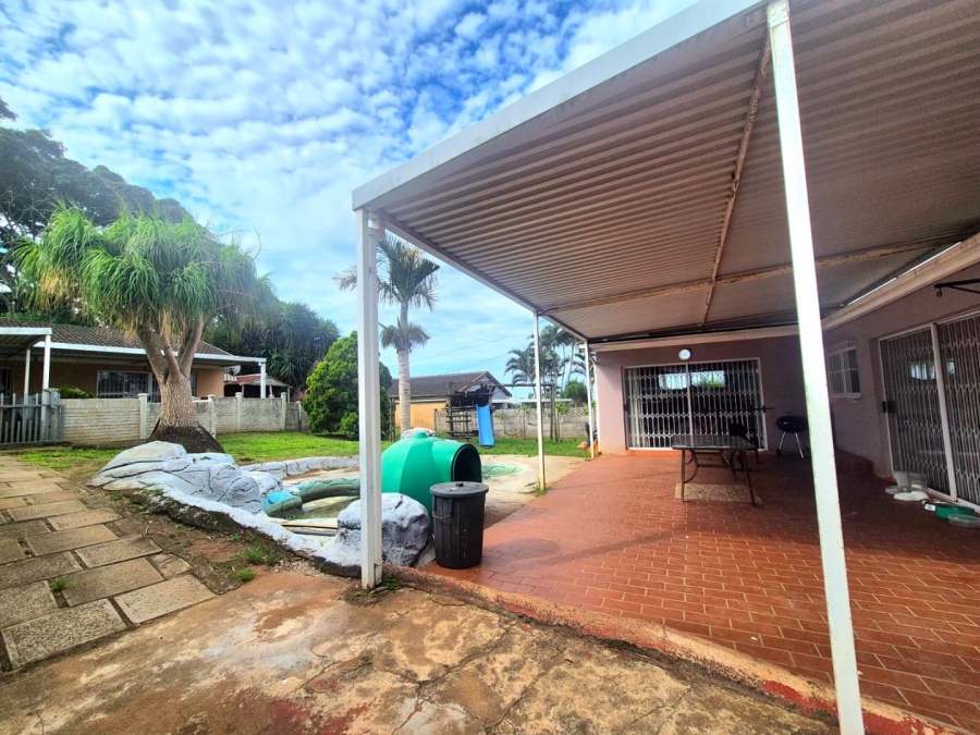 4 Bedroom Property for Sale in Mount Vernon KwaZulu-Natal