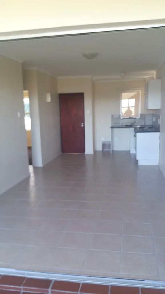 To Let 1 Bedroom Property for Rent in Chase Valley KwaZulu-Natal